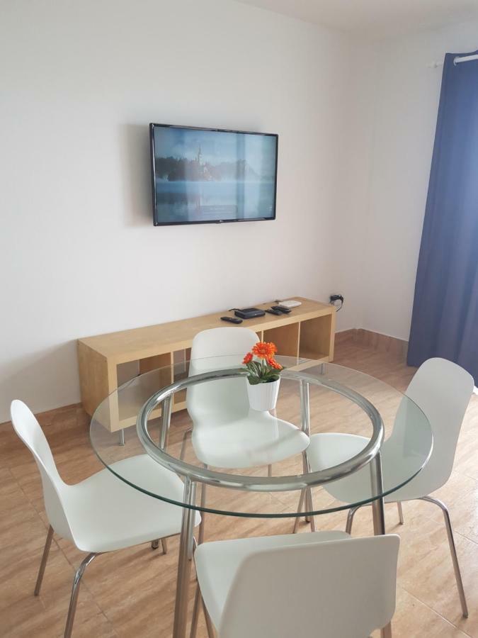Apartamentos Capellania 卡门港 外观 照片